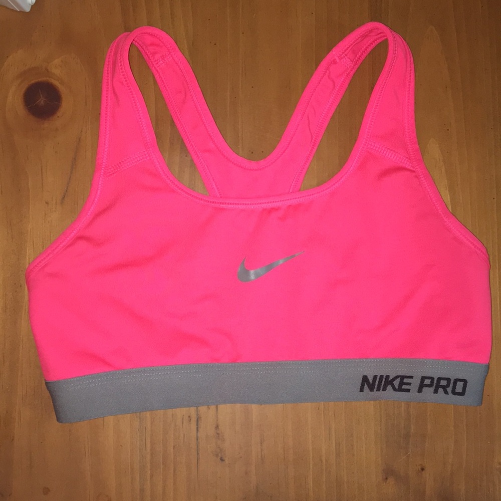Nike Pro sports bra